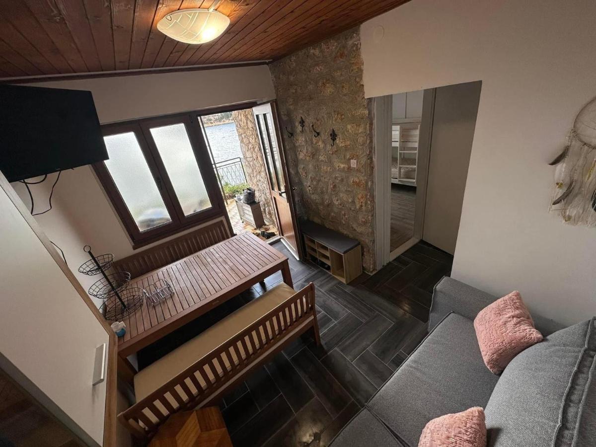 Apartments Stokic Доня Клада Екстериор снимка
